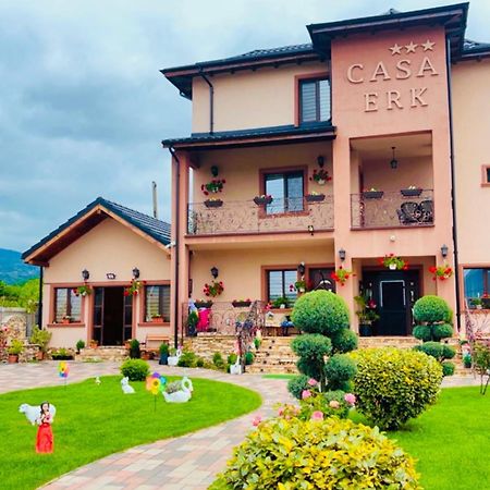 Casa Erk Bed & Breakfast Calimanesti Exterior photo